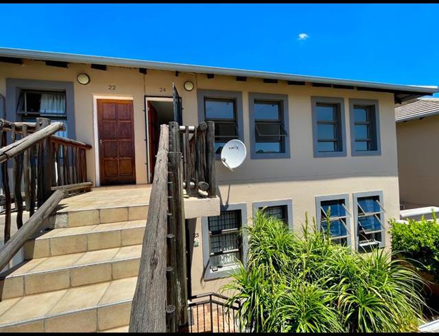 2 BEDROOM TOWNHOUSE FOR SALE IN CHANCLIFF RIDGE